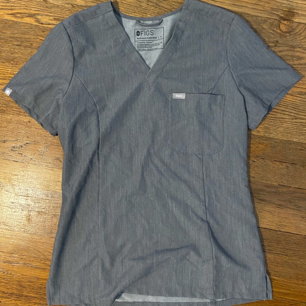 Figs catarina 1 pocket SLIM FIT scrub top sz S